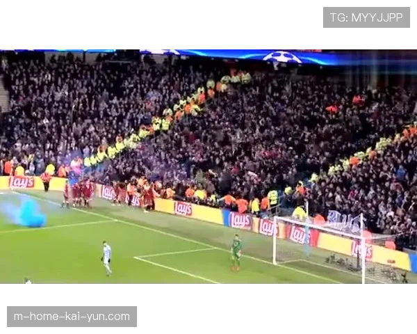 欧冠赛场战术纪律性关键 防守失误遭致命打击 欧冠赛场战术纪律性关键 防守失误遭致命打击